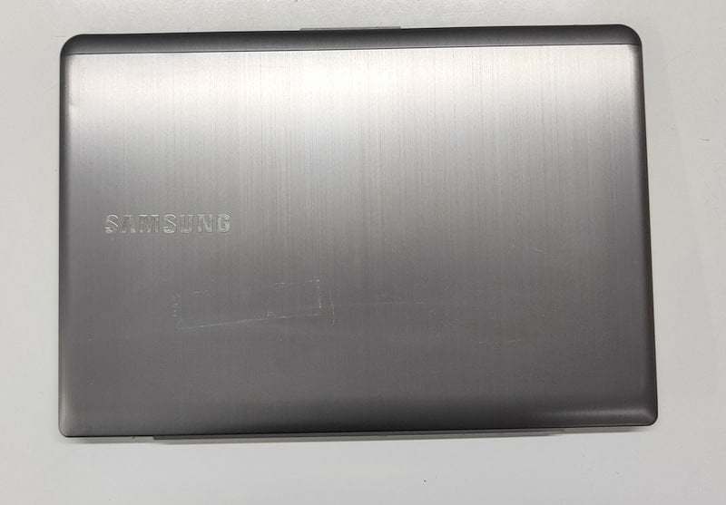 Samsung NP540U3C NP530U3C NP535U3C NP532U3X Orijinal Lcd Kasa Ekran Full Set Dokunmatik Versiyonlu