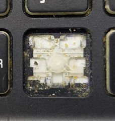 Monster Abra A5 V15.5 Orijinal Üst Kasa Klavye Arızalıdır