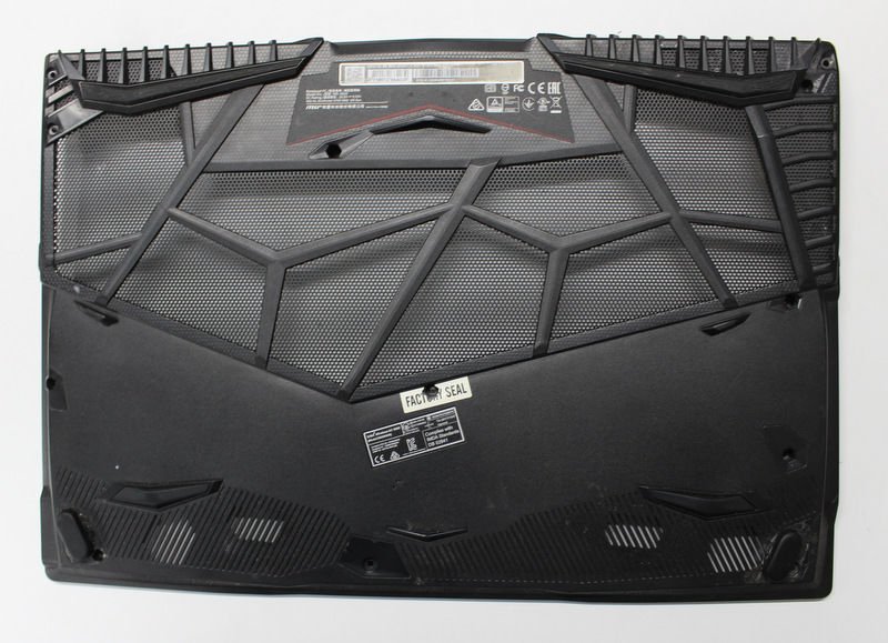 MSI MS-16U3 Alt Kasa 3076U1D233