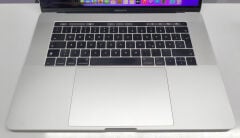 Macbook A1707 Ekran Arızalı İ7/16/256