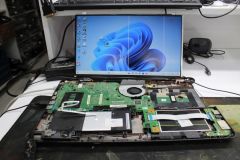 Asus K555Y Orijinal Anakart A8-7410/ R5 M320