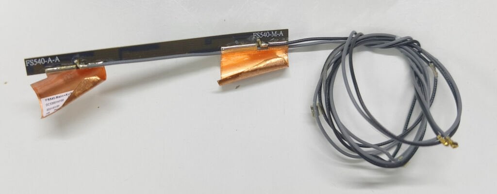 LENOVO ideapad 3-15IIL05 81WE 3-15IGL05 81WQ 3-15ITL05 81X8 3-15ADA05 3-15ARE05 Orijinal Wireless Anten DC33001KF00