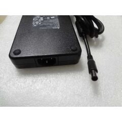 Dell Orijinal Adaptör DA240PM190 19.5V 12.31A 240W 7.4x5.0MM