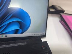 15.6 144HZ Orijinal Lcd Ekran Ufak Kusurlu