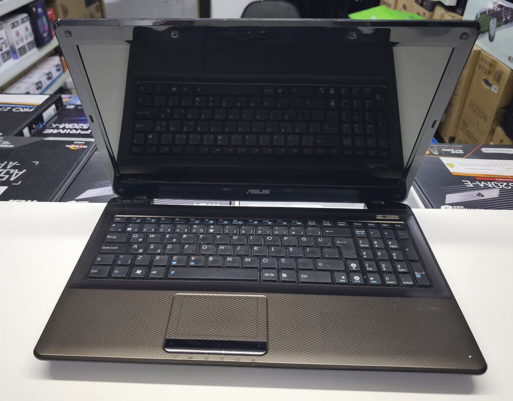 Asus K52 A52 X52 Full Kusursuz Kasa Ekran