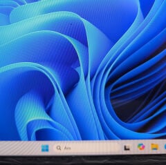 HP OMEN 16-U 16-WF 16-WD 16T-WD 16-XF 16-XD TPN-C167 TPN-C170 Orijinal 16.1 40 Pin 165 Hz Ekran Kusurlu N161HMA-GA1 REV C5