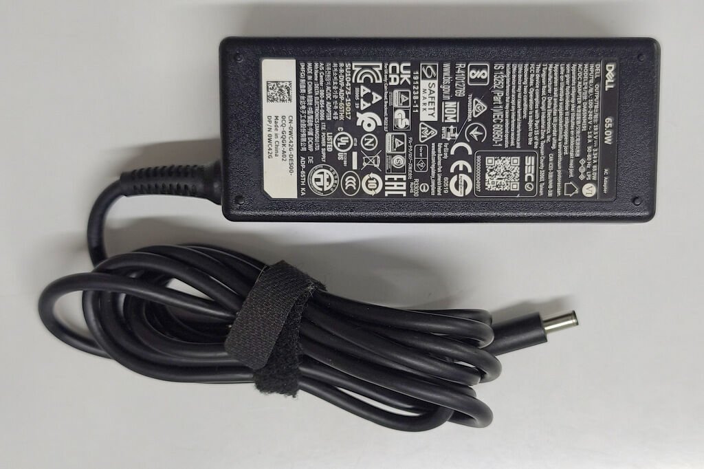 Dell Inspiron 15 3510 3511 3515 3520 3521 3525 Vostro 3510 3511 3515 3520 3521 3525 P112F Orijinal Adaptör Şarj Cihazı 19.5V 3.34A 65W 4.5mm x 3.0mm DA65NM91 LA65NS2-01