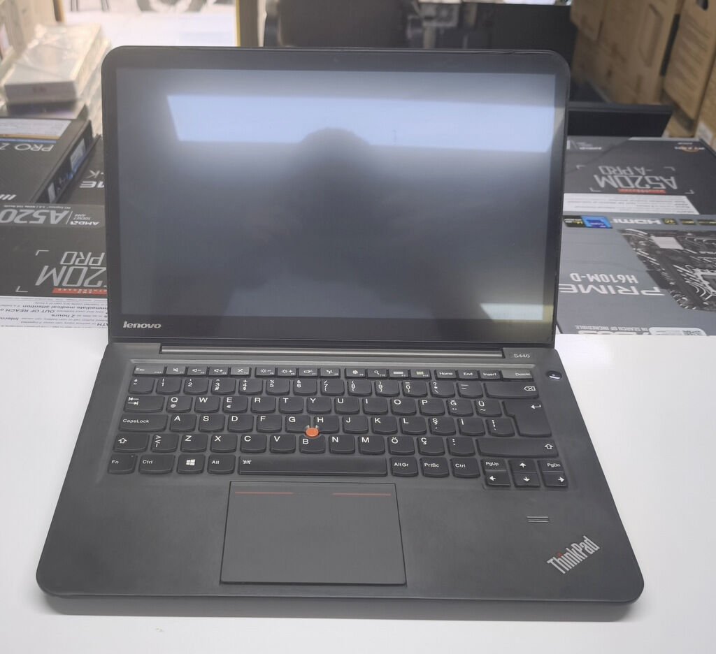 Lenovo S440 Anakart Ekran Klavye Kasa i7-4500U HD8600M