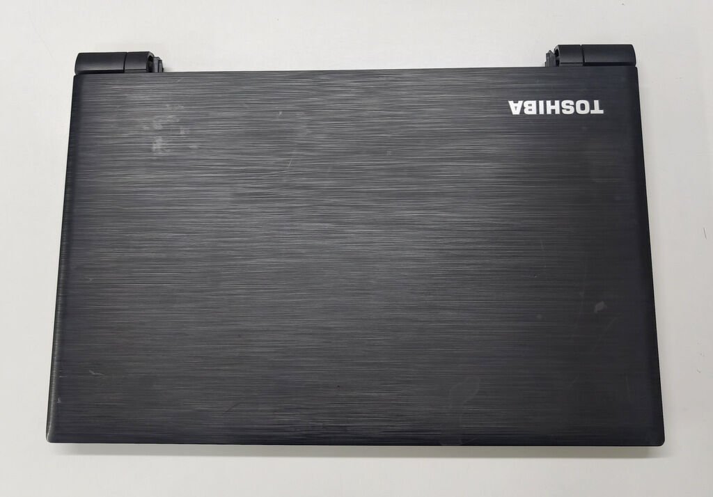 Toshıba C55-C C50-C L50-C L50D-C P50-C Full Kasa Ufak Kusurlu